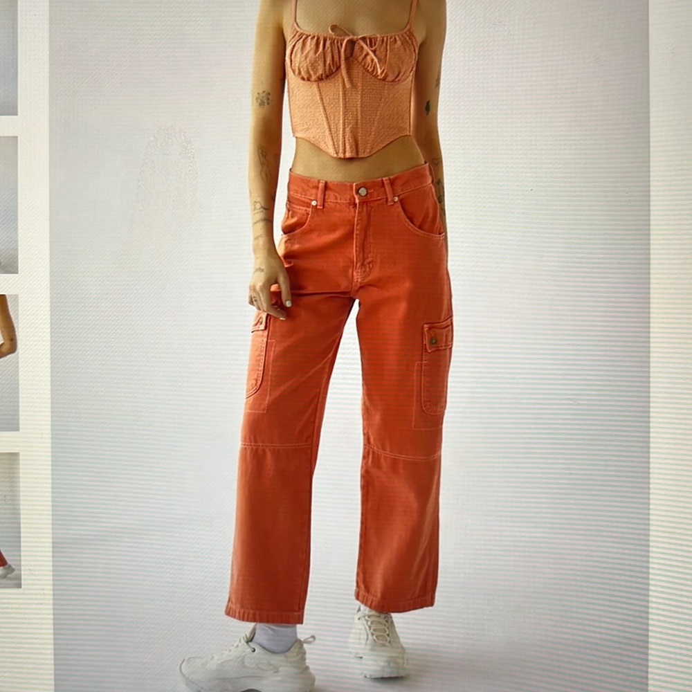 NWT UO BDG Rilee Baggy Cargo Jean